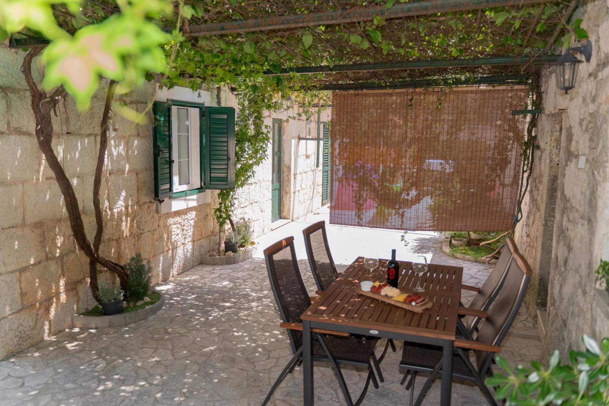 Apartments Srdanovic Omiš Exterior foto